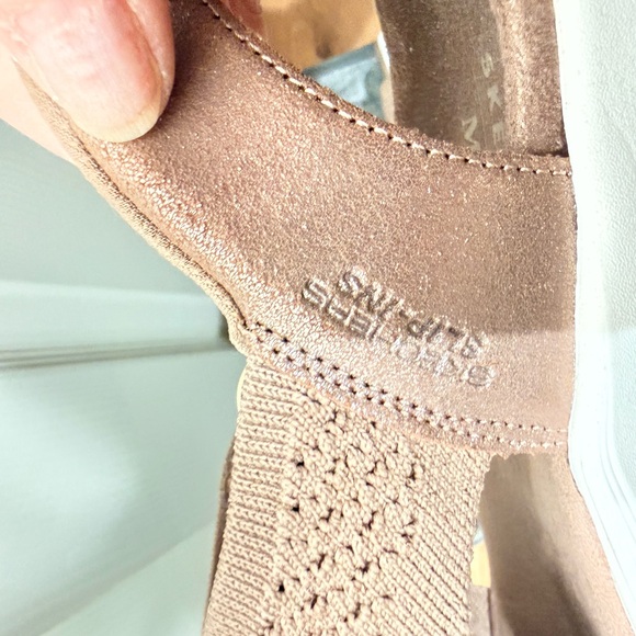 NEW! Skechers Martha Stewart: Arch Fit 2.0 Slip Sandals Mocha 11M feels 10M - Picture 4 of 7